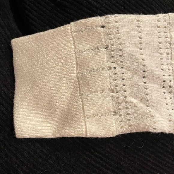 Derek Lam 10 Crosby Ivory Wool Blend Scalloped Neck Lightweight Sweater Sz S - Picture 13 of 13